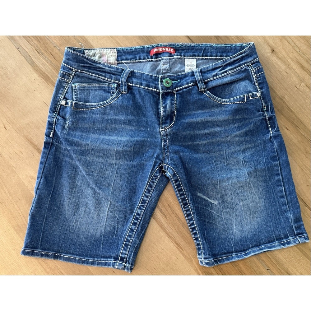 Union Bay Denim Blue Jean Shorts Womens Size 15 Stretch Embroidered Back Pockets